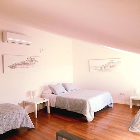 Toletum Low Cost Lofts Diafanos O 2Dormitorios Parking Municipal Gratis Al Aire Libre A 100M Tolède Extérieur photo